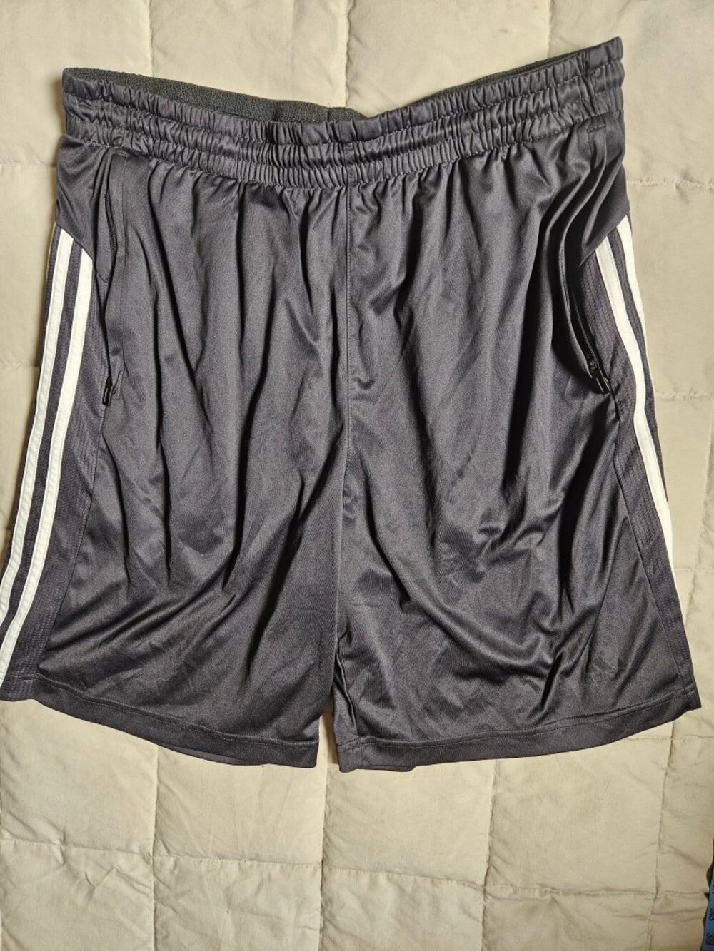 Adidas Training Shorts Mens L Gray Athletic Gym Zip Pockets